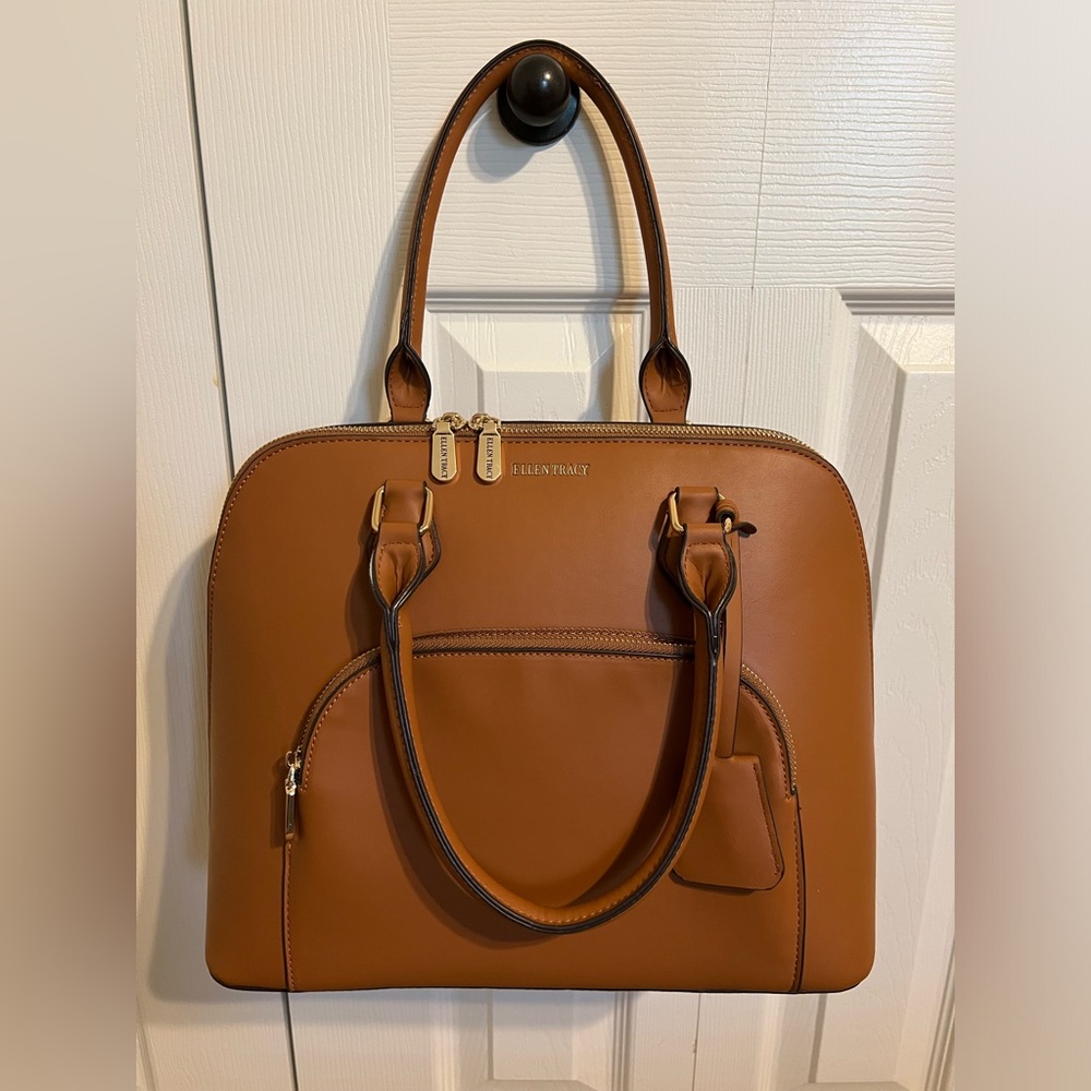 Ellen Tracy Purse